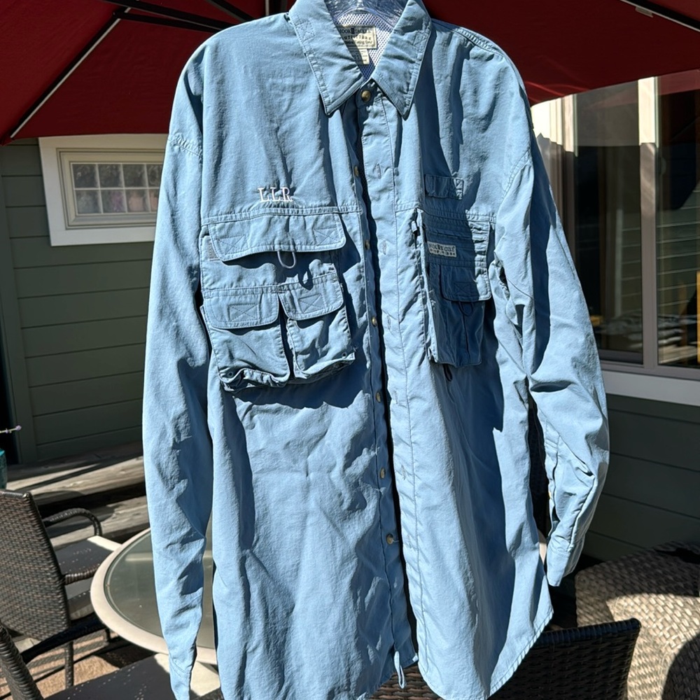 Men’s button up, lightweight shirt, embroidered with Lundy Lake Resort
